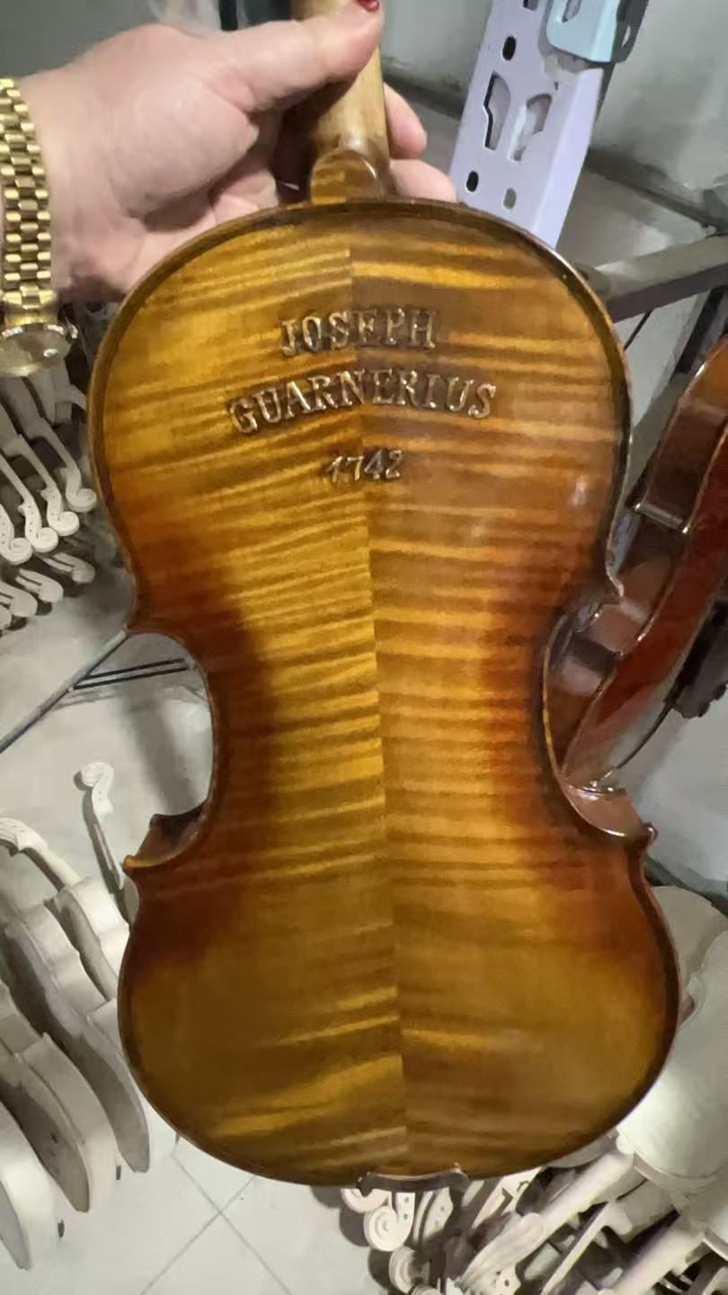 Musical Instruments Online - Violon 4/4 professionnel 1742 en érable